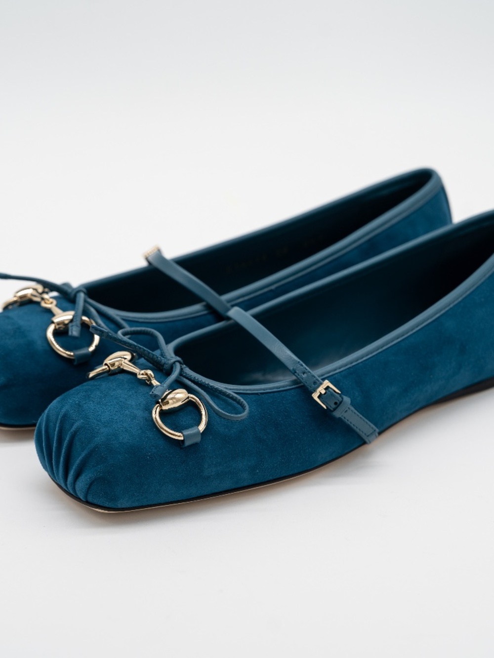 Gucci Women's Ballet Flats Horsebit Blue Suede Mary Jane size 36.5 6.5 US